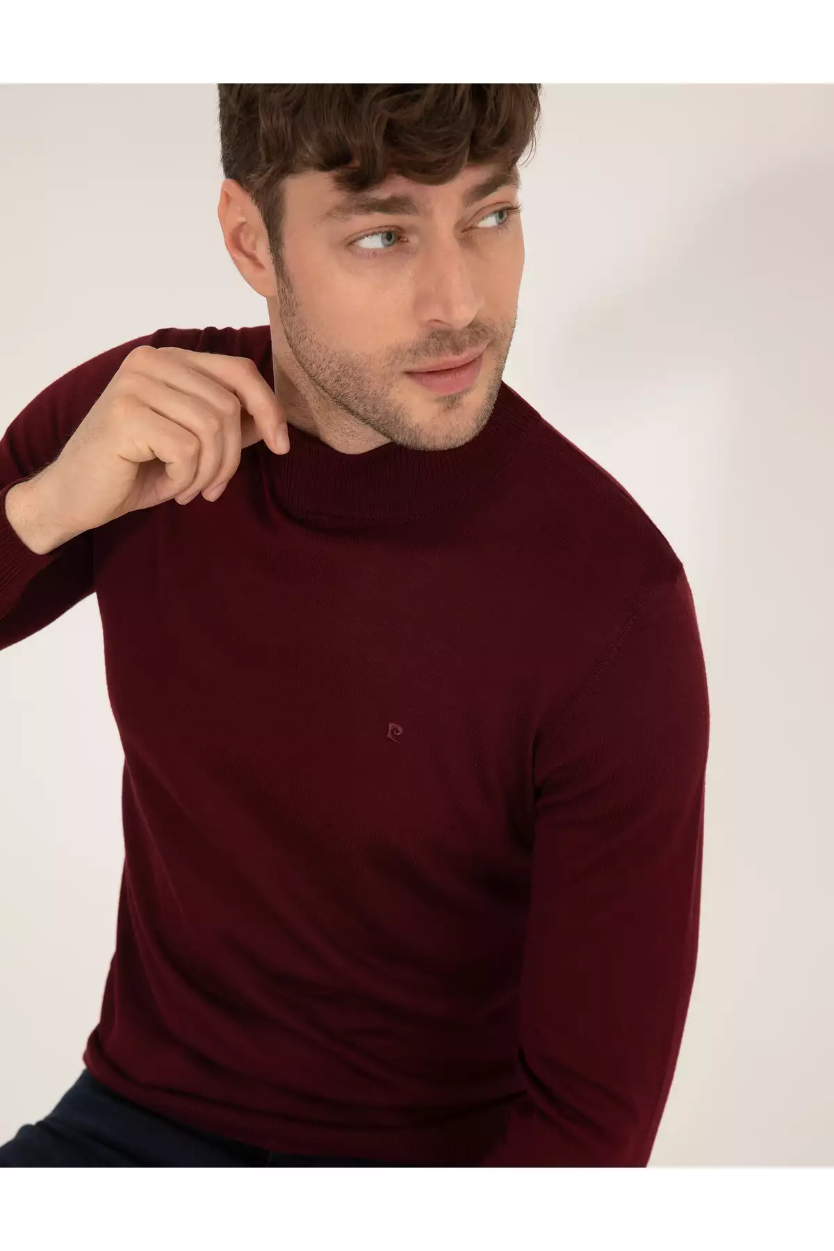 پلیور بافتBasic یقه ی نیمه کانال بولتی فیبر ترکیبی پشم مناسب سایز باریک رنگ Bordo کد 50257313-VR030 برند Pierre Cardin - 828868876