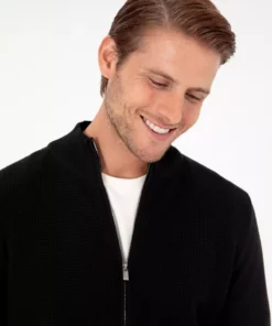 کد پوشش باریک مشکی بازی شانه‌دار 50300497-VR046 برند Pierre Cardin - 865580900