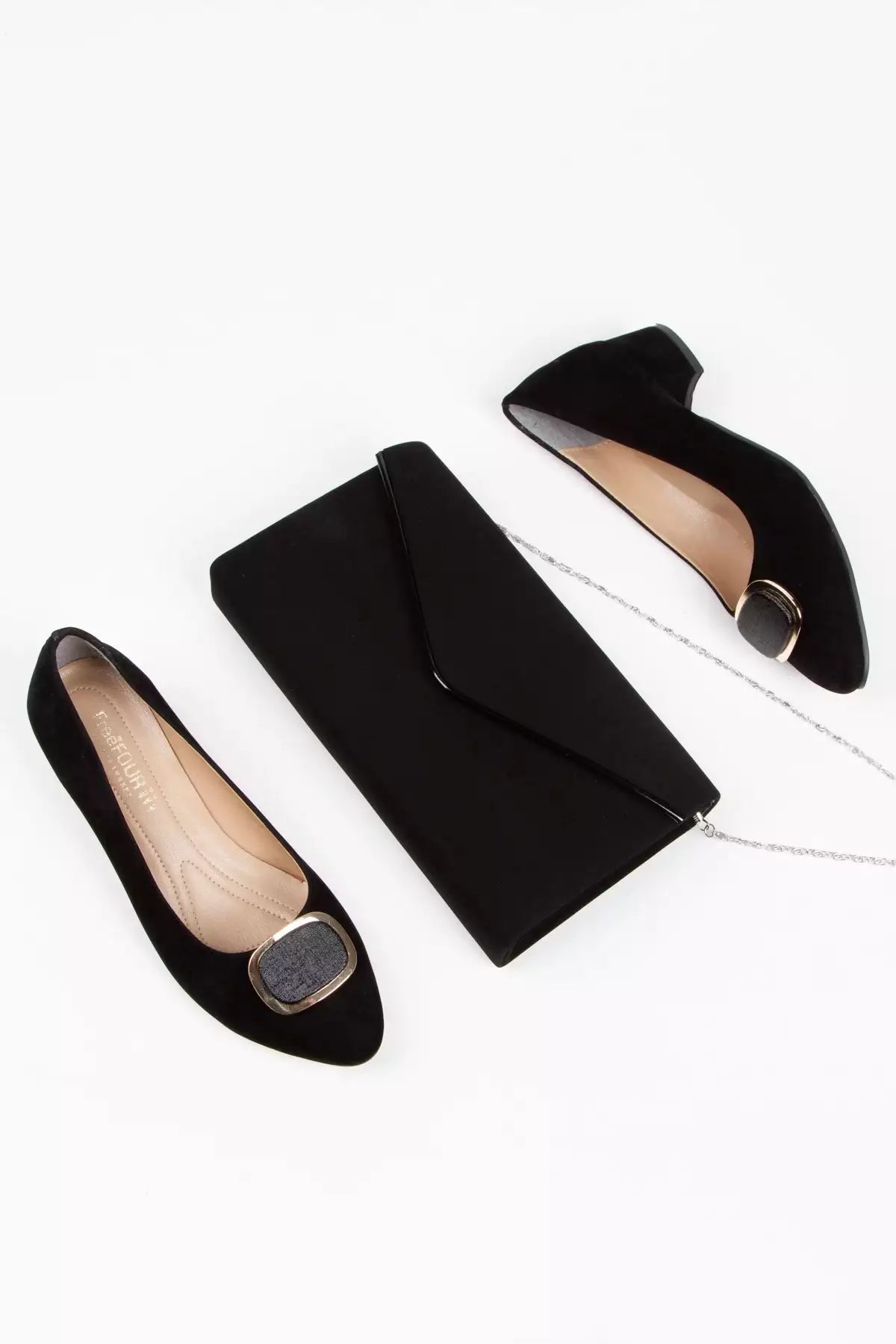 مدل کیف و کفش روزمره زنانه با پاشنه کوتاه و طراحی شیک، دارای بند، به رنگ مشکی از جنس جیر. برند MFT AYAKKABI - 675176209