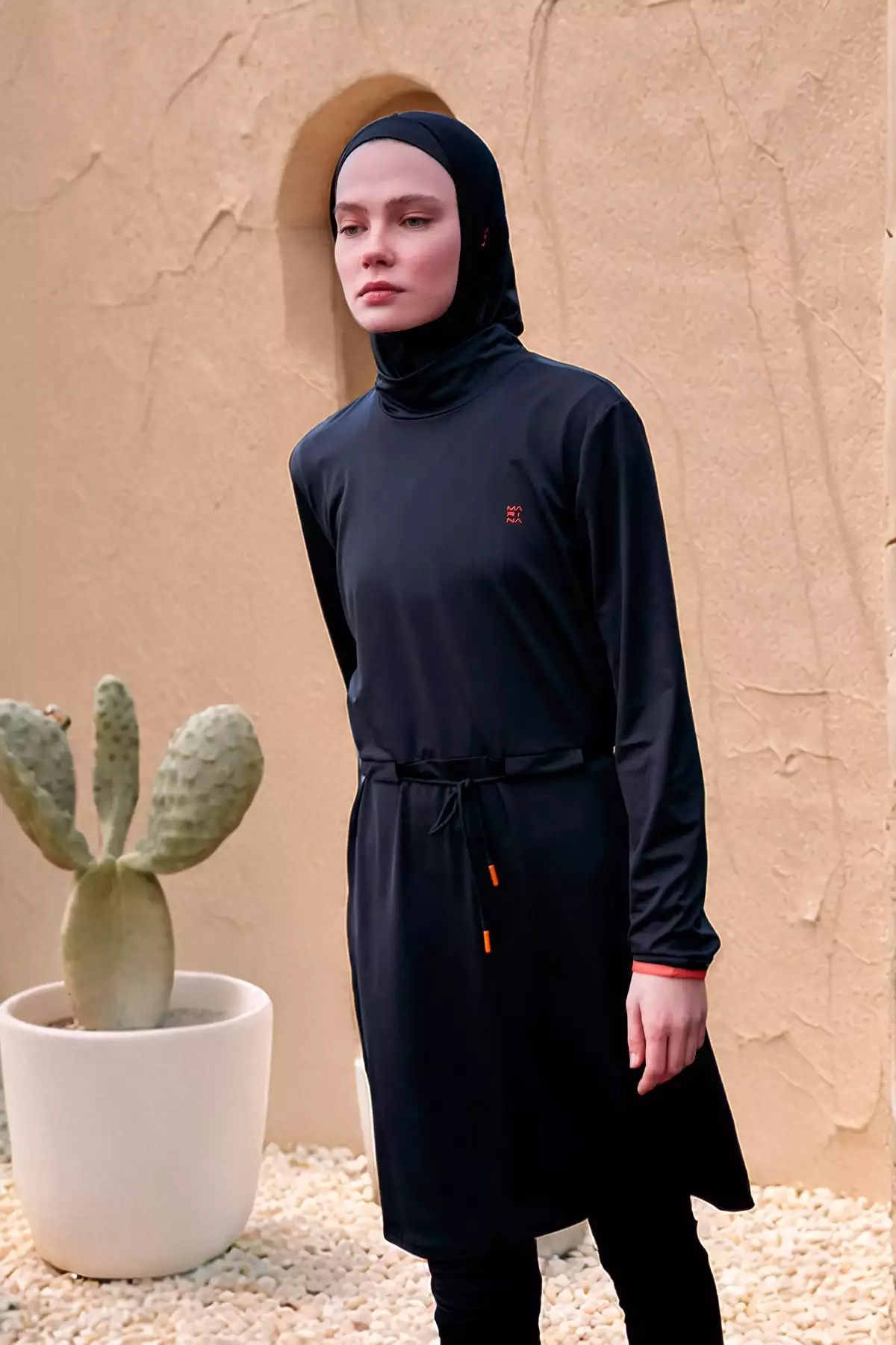 مایو کامل اسلامی مشکی با کشسانی M2478 برند Marina - 866402303