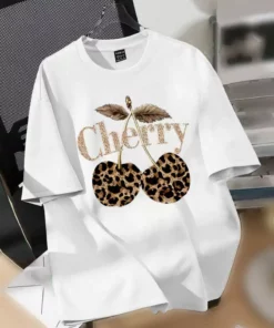 تیشرت ساده با یقه گرد چاپ شده با طرح یوز پلنگ و گیلاس، ۱۰۰% پنبه، مناسب برای آقایان و خانم‌ها برند one button - 992454185