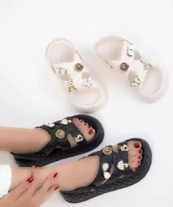 صندل زنانه مشکی ۲۰۷۷۳ برند SOHO - 956774333