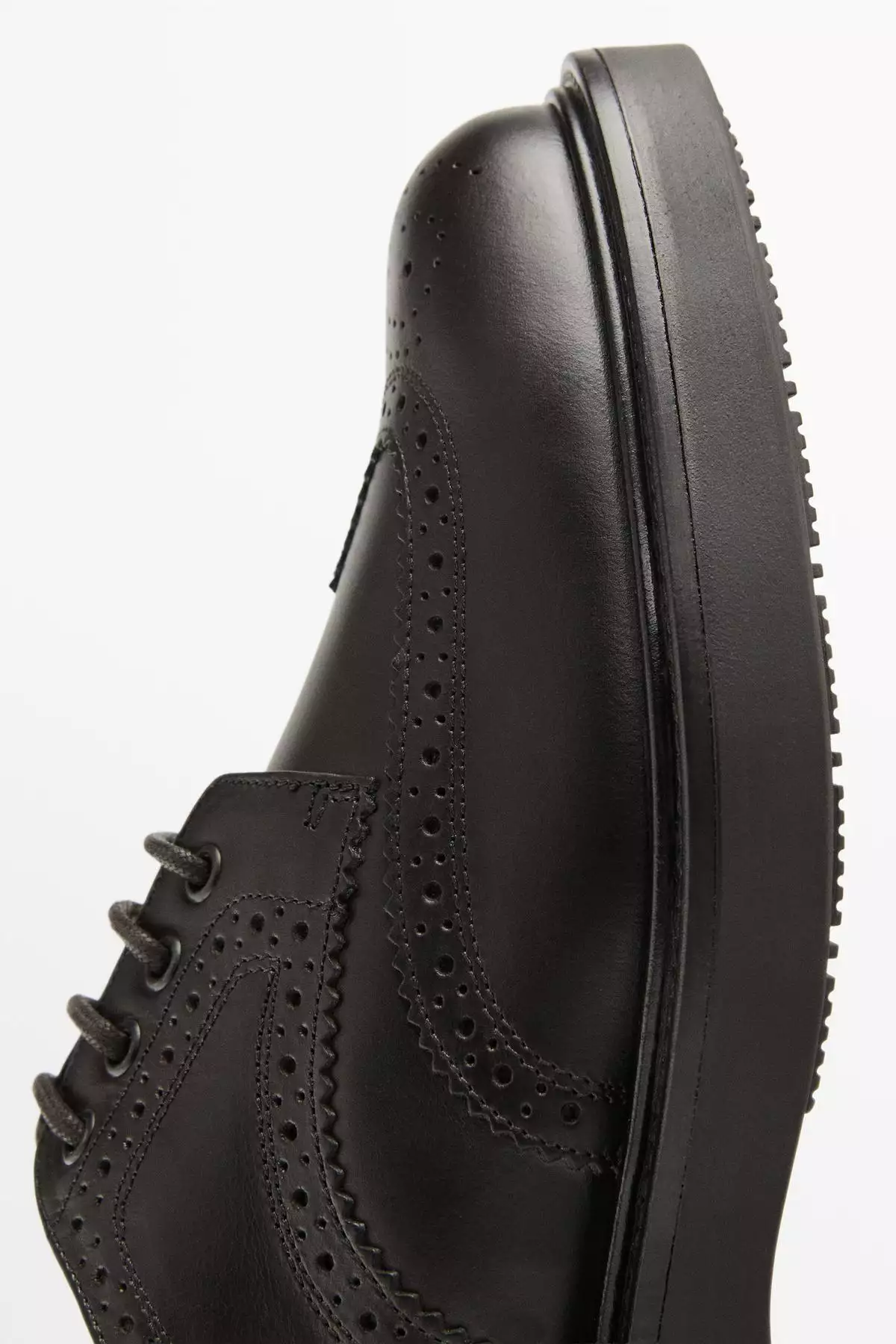 کفش بروگ چرم ناپا برند Massimo Dutti - 1011066544