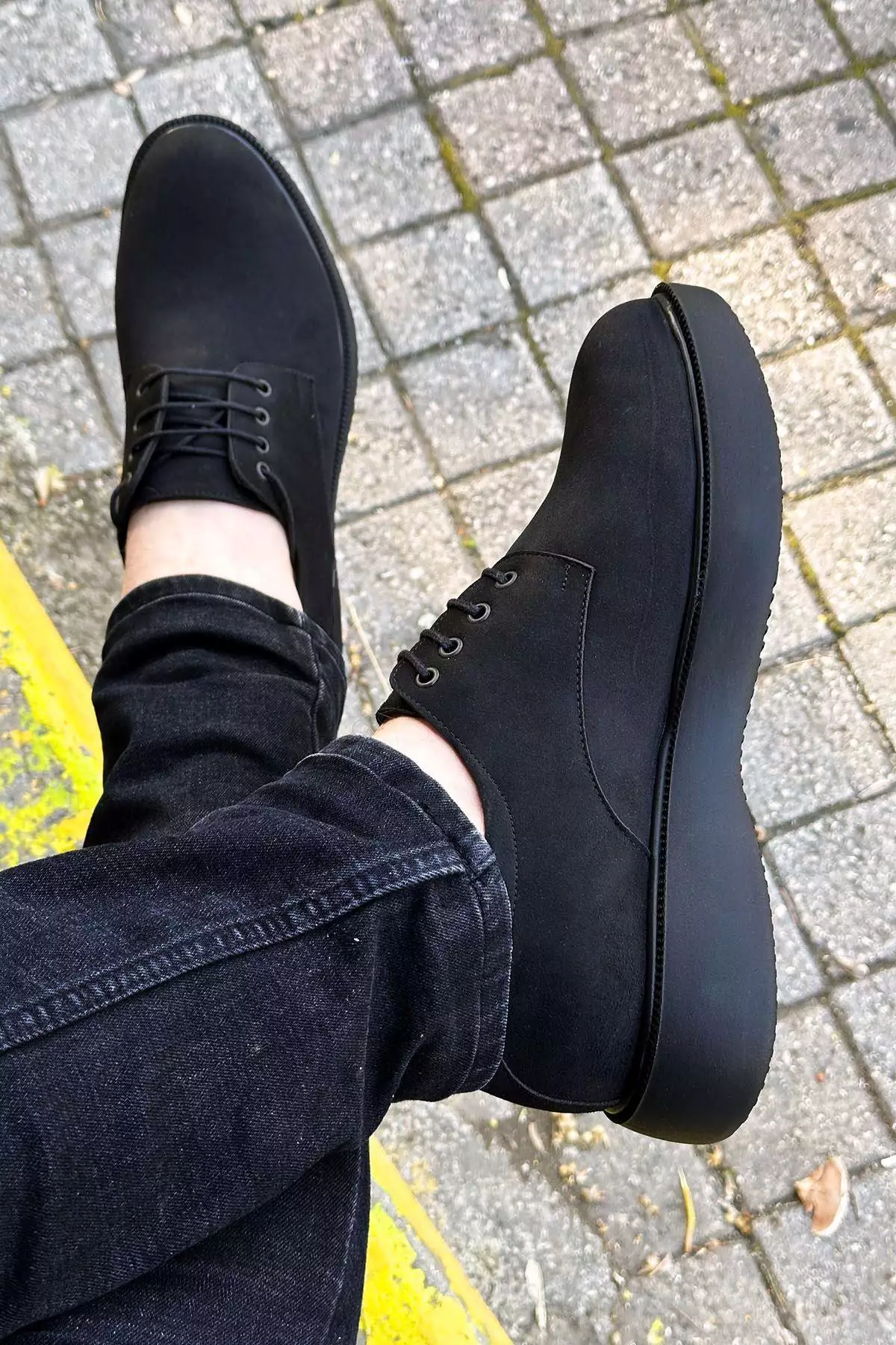 کفش کلاسیک مردانه با زیره ضخیم و چرم سوئد مشکی برند BIG KING - 814235922