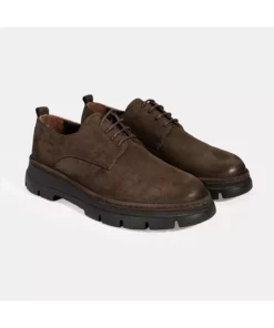 کفش مردانه قهوهای چسبی از چرم نبوک برند Desa - 1030057841