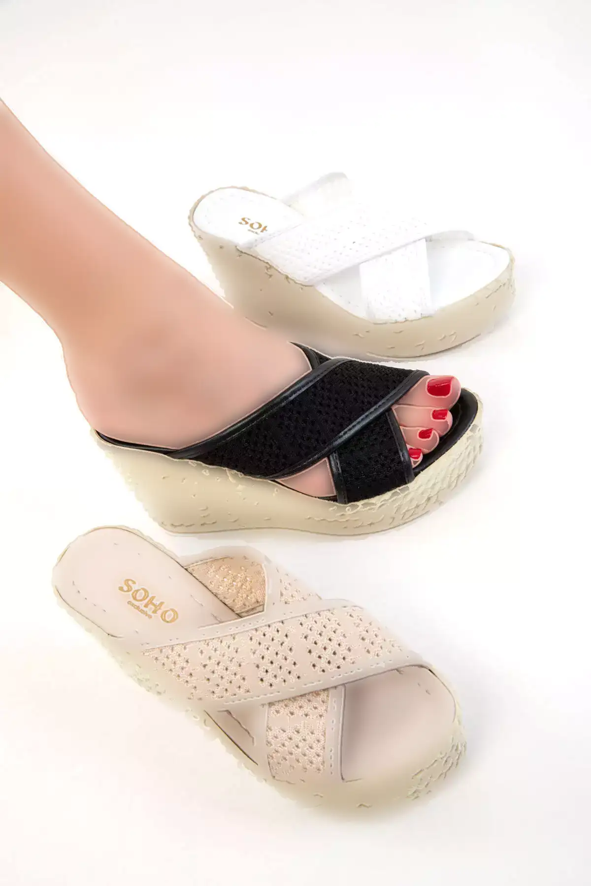 کفش پاشنه بلند زنانه مشکی ۲۰۶۷۰ برند SOHO - 939076654