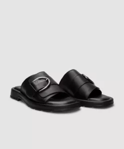 دمپایی زنانه چرم طبیعی 100% با بند مشکی برند Cabani - 829744738