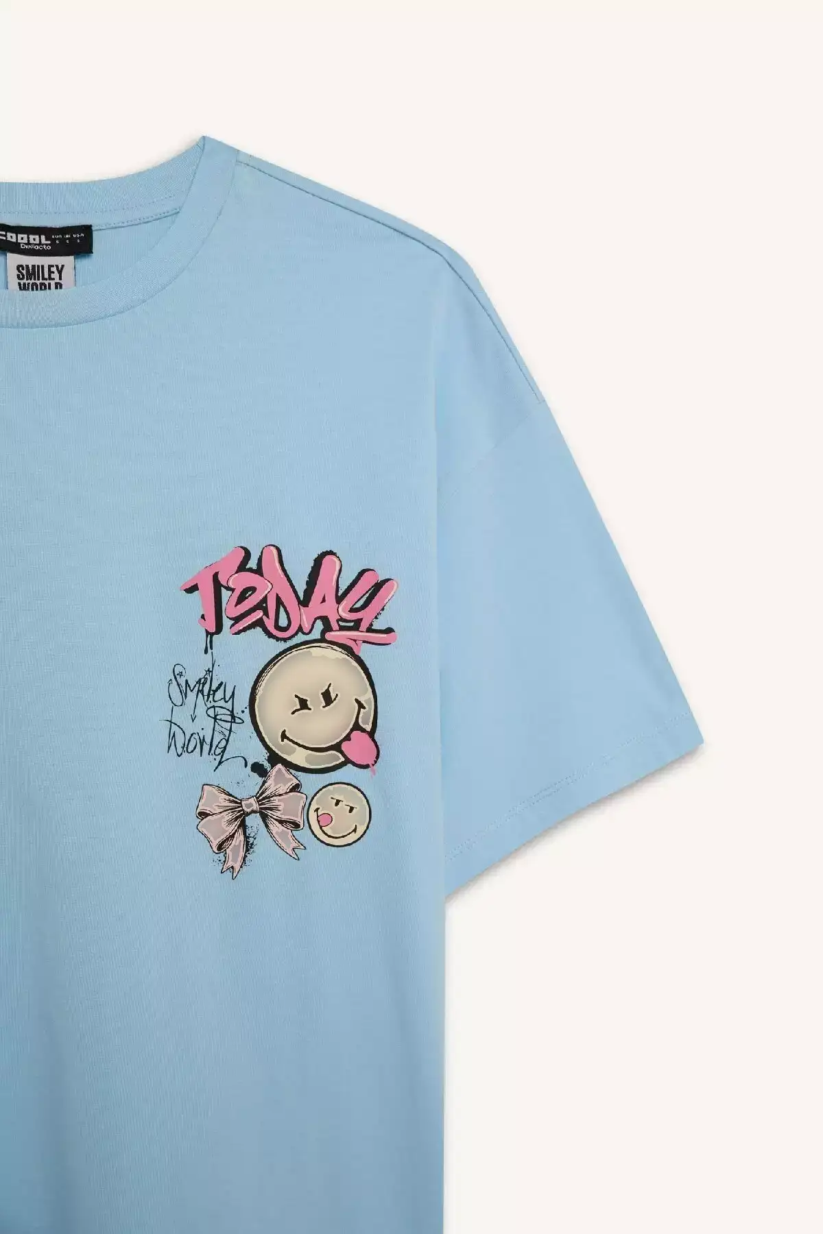 تیشرت کوتاه آستین با یقه گرد و طرح چاپی بر روی پشت - مدل کول اسمایل وورد، طراحی بزرگ و گشاد - کد D9122ax25sm برند Defacto - 921525133