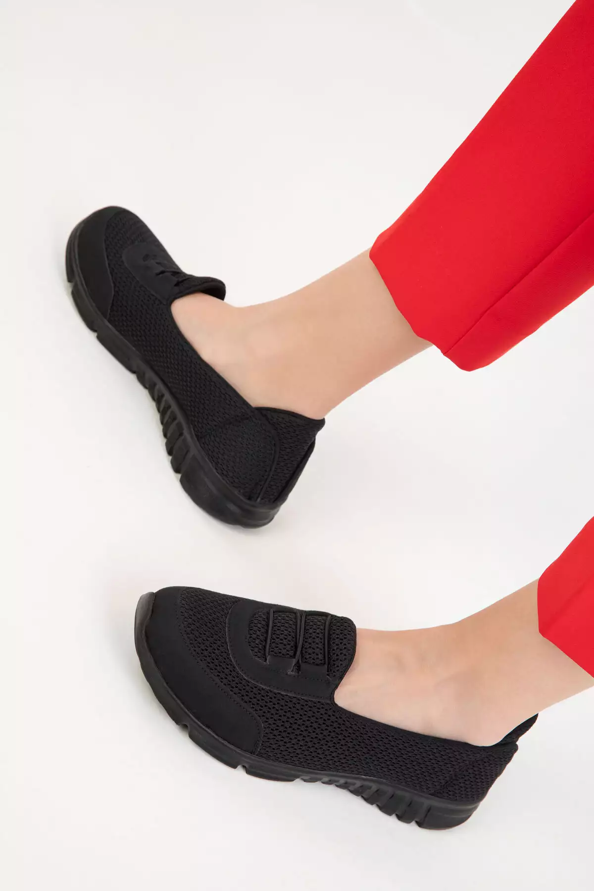 کفش ورزشی زنانه مشکی-مشکی 18777 برند SOHO - 794821115