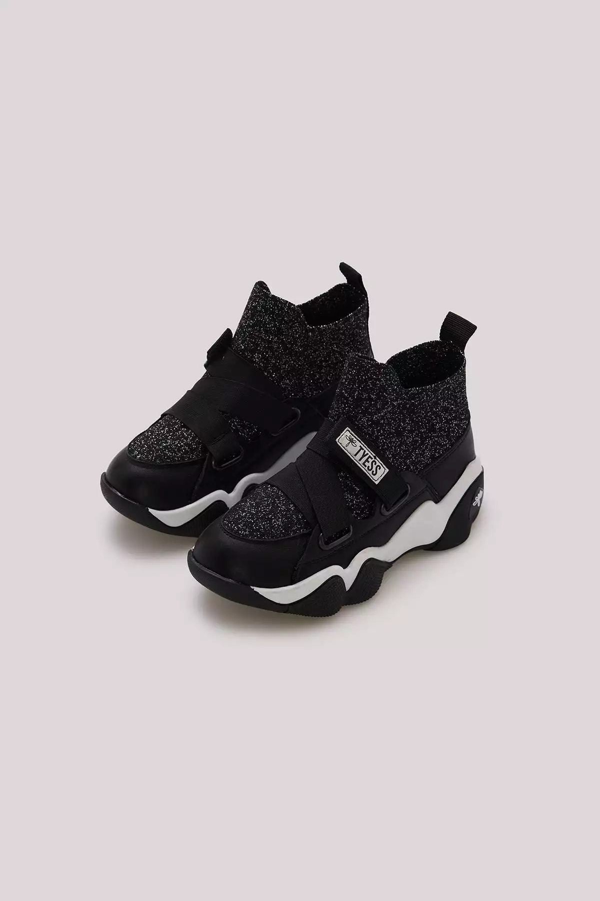 کفش سیاه دخترانه فروشگاه بیجی برند Tyess - 849750874