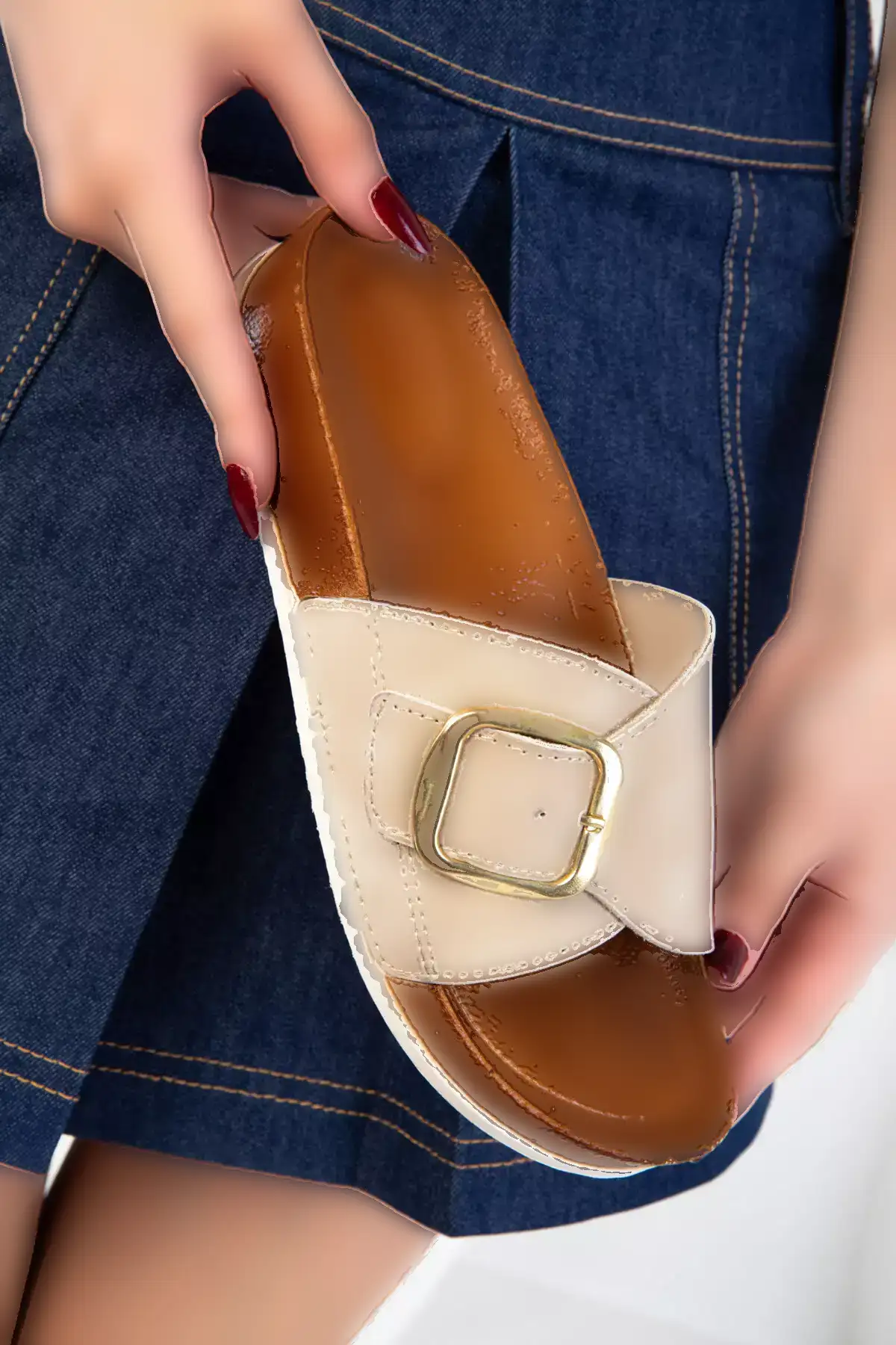 پاپوش زنانه بژ کد ۲۰۷۳۴ برند SOHO - 948546236