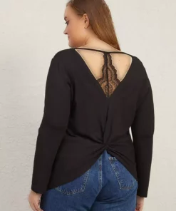 تی‌شرت با جزئیات دانتل در پشت برند Büyük Moda - 762569081