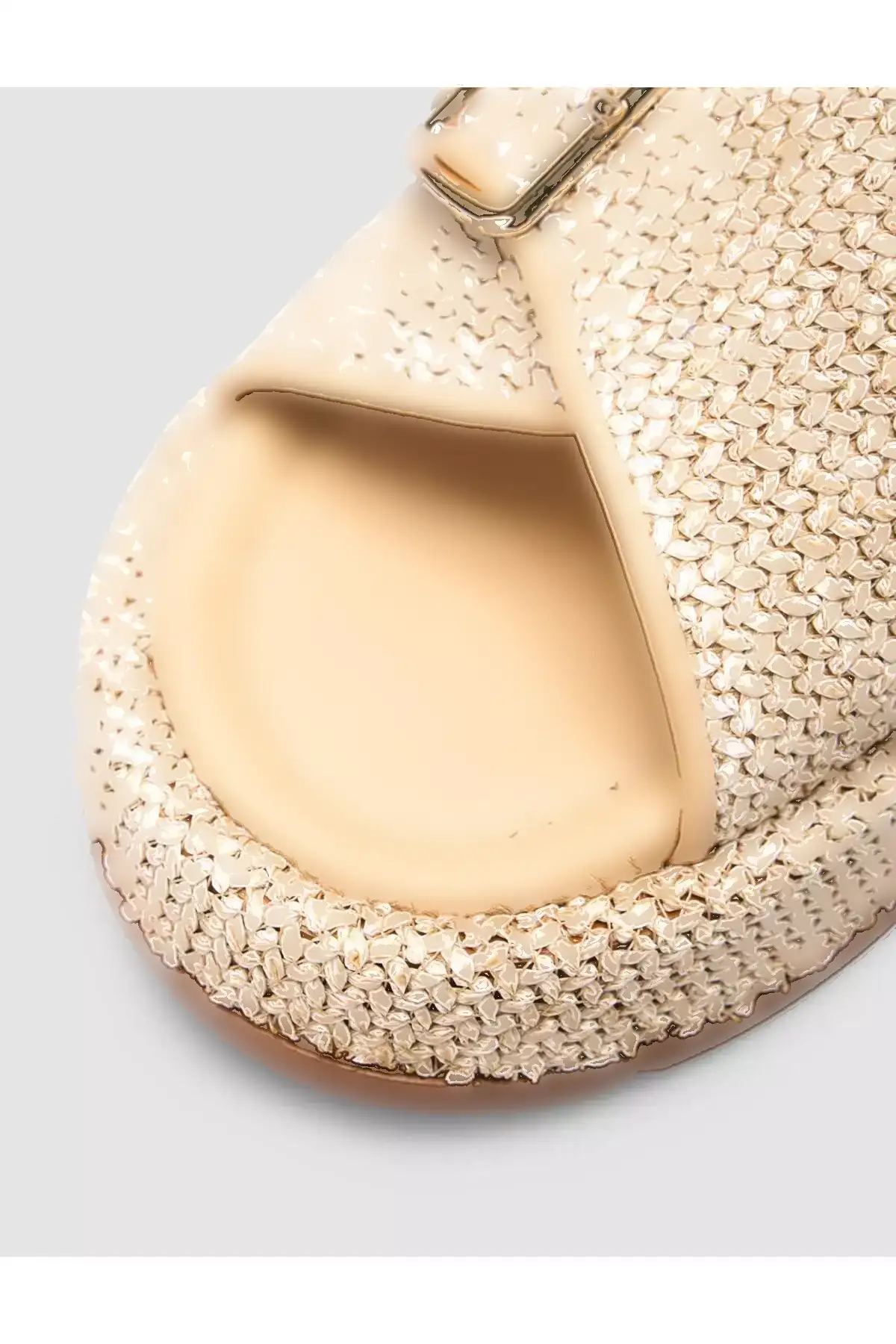 دمپایی زنانه به رنگ کرم با جزئیات حصیری برند Cabani - 933176197