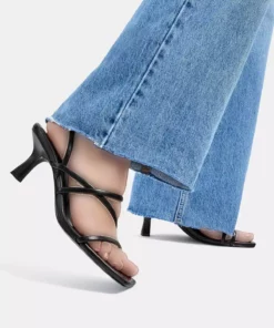 سندل پاشنهدار بنددار برند Pull & Bear - 941994357