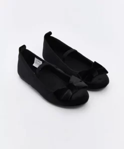 کفش پاشنه تخت دخترانه با جزئیات گل برجسته برند LC Waikiki - 988039710