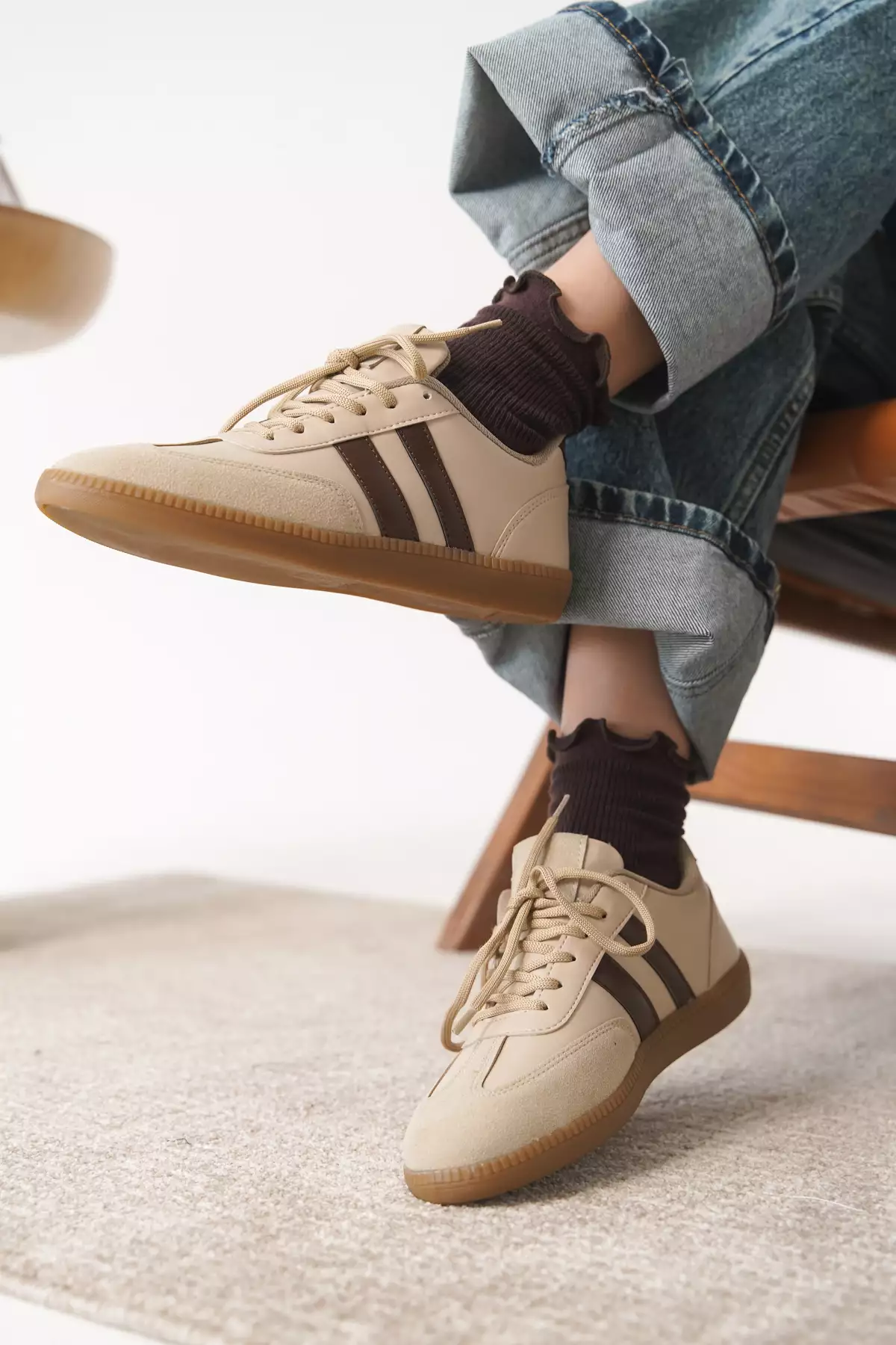 کفش ورزشی زنانه ortopedik گارانتی آنگوس مدل روزمره برند Daxtors - 900375481