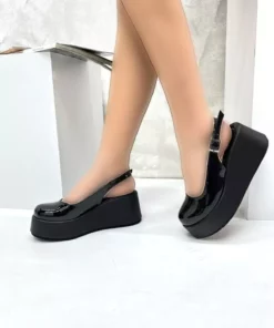 کفش پاشنه بلند زنانه مشکی براق مدل V4214 برند inizio - 902395152