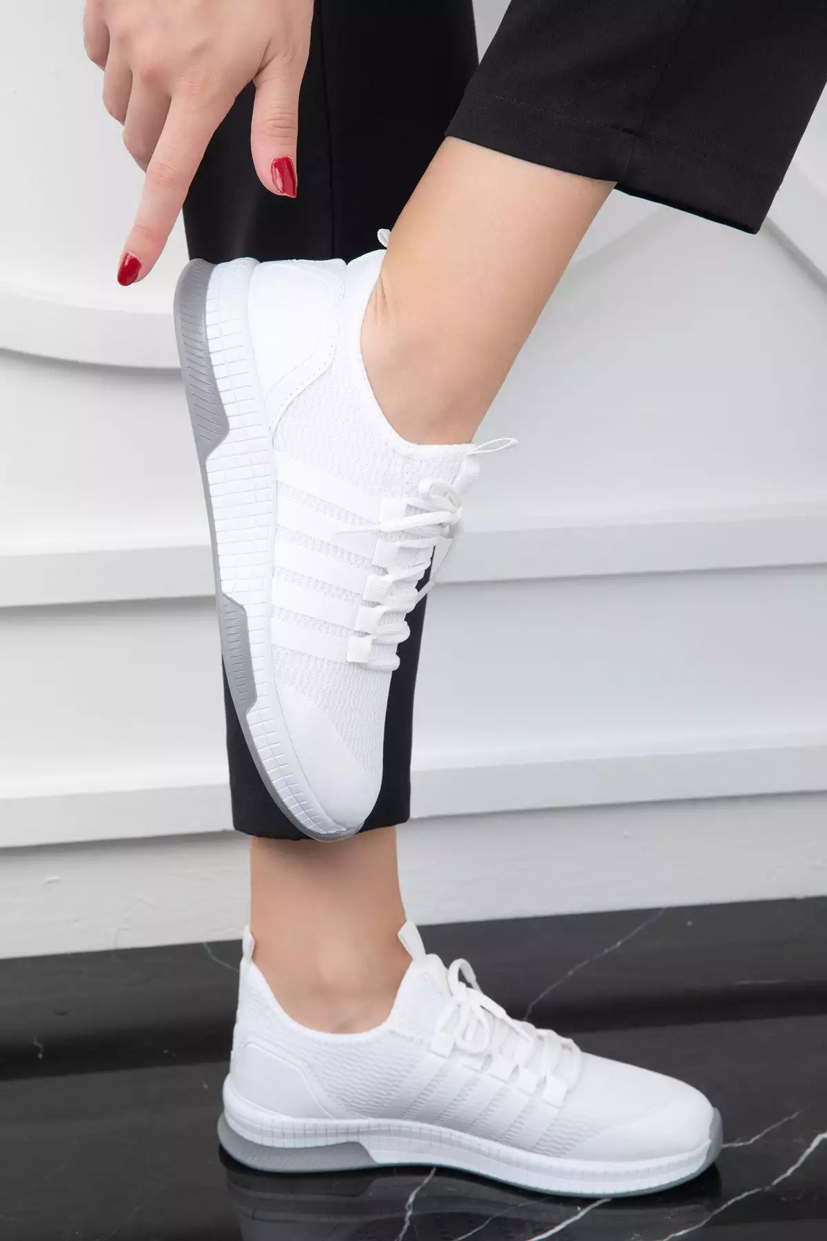 کتانی سفید زنانه 16278 برند SOHO - 100009345