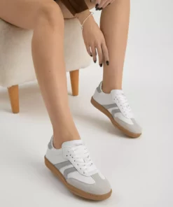 کفش ورزشی زنانه سفید و خاکستری با کفی ترمو و بند دار، دارای نوار کناری برند Tonny Black - 1031013985