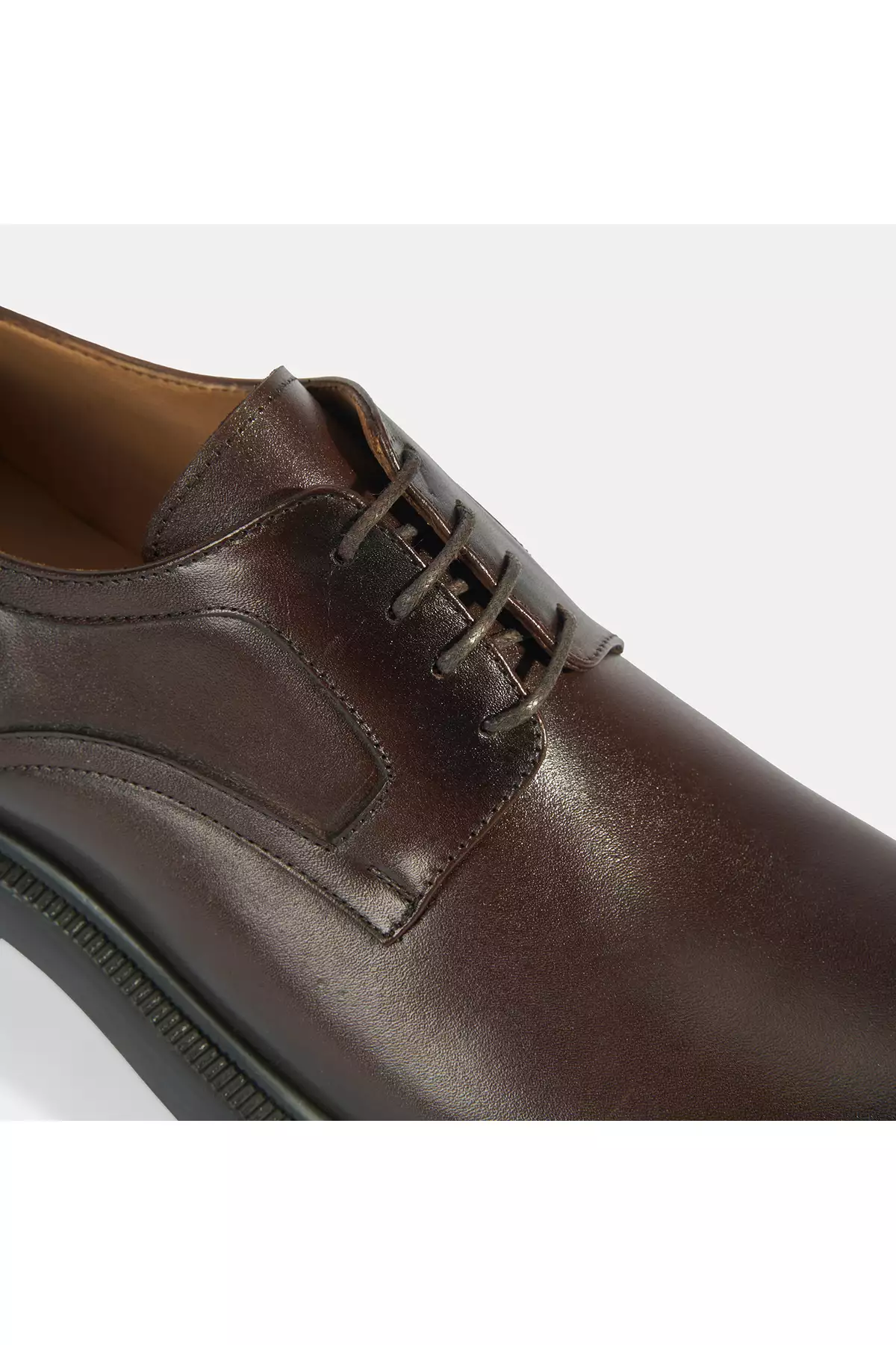 کفش کلاسیک مردانه چرم قهوهای پردیتا با بند برند Desa - 917542762