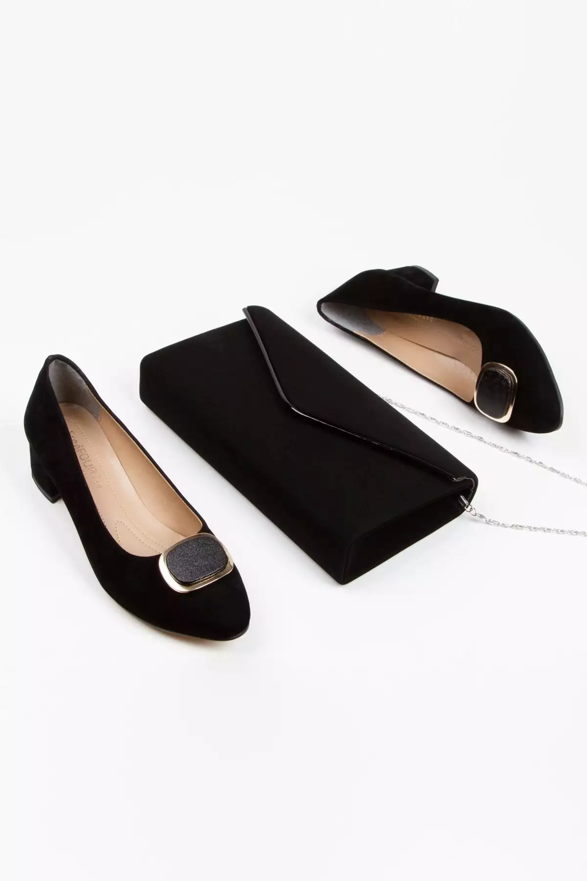 مدل کیف و کفش روزمره زنانه با پاشنه کوتاه و طراحی شیک، دارای بند، به رنگ مشکی از جنس جیر. برند MFT AYAKKABI - 675176209