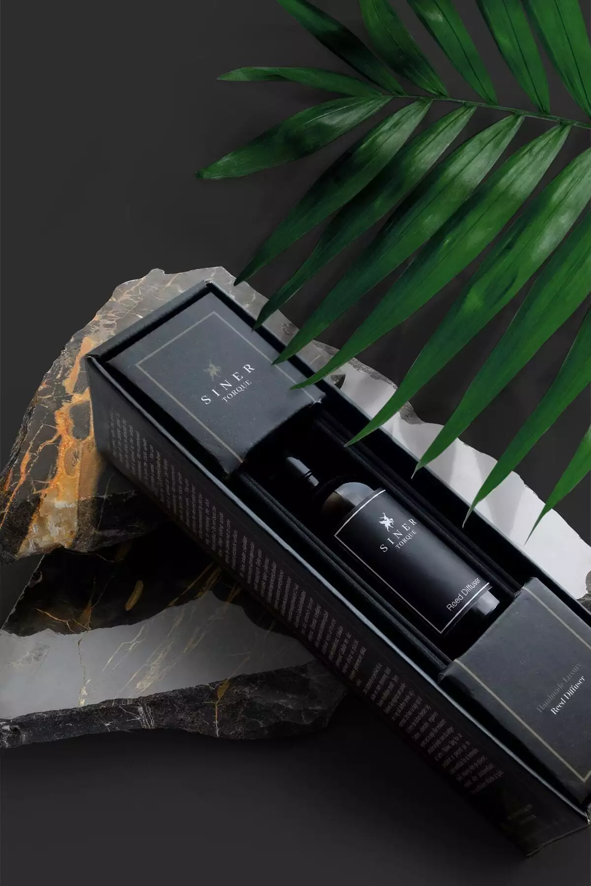 دیفوزر نی ۴ مشانه با عصاره بامبو - خوشبوکننده اتاق با فرمول رفع بوی نامطبوع برند Siner Torque - 64948414