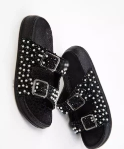 دمپایی زنانه مشکی 20627 برند SOHO - 932978506