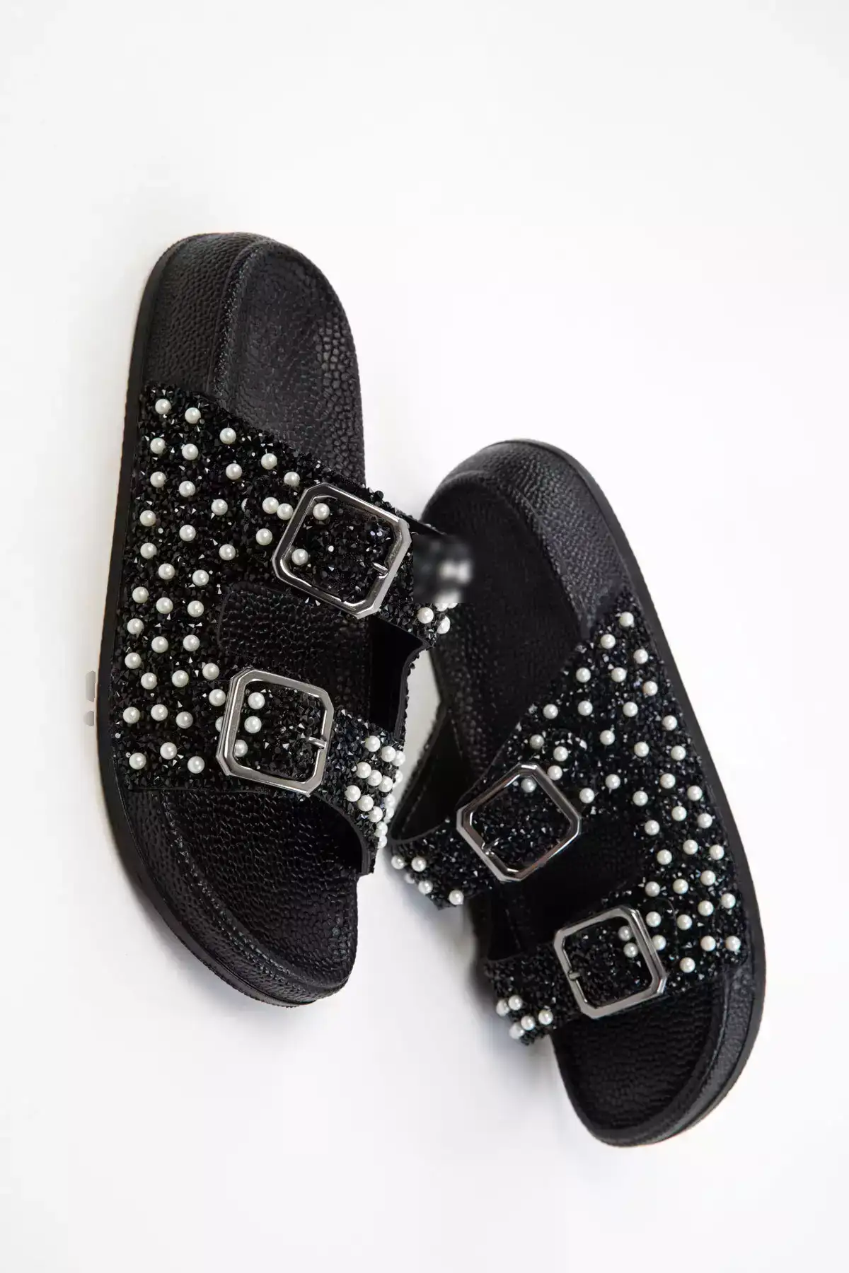 دمپایی زنانه مشکی 20627 برند SOHO - 932978506