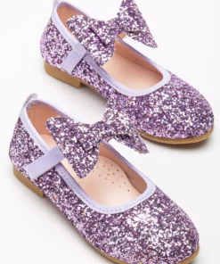 بابتون با طرح زیبا و راحتی بالای خود، کفش روزمره بچگانه با کفی ارتوپدی و تزئینات پلنگی. برند Pabuçland - 942528722