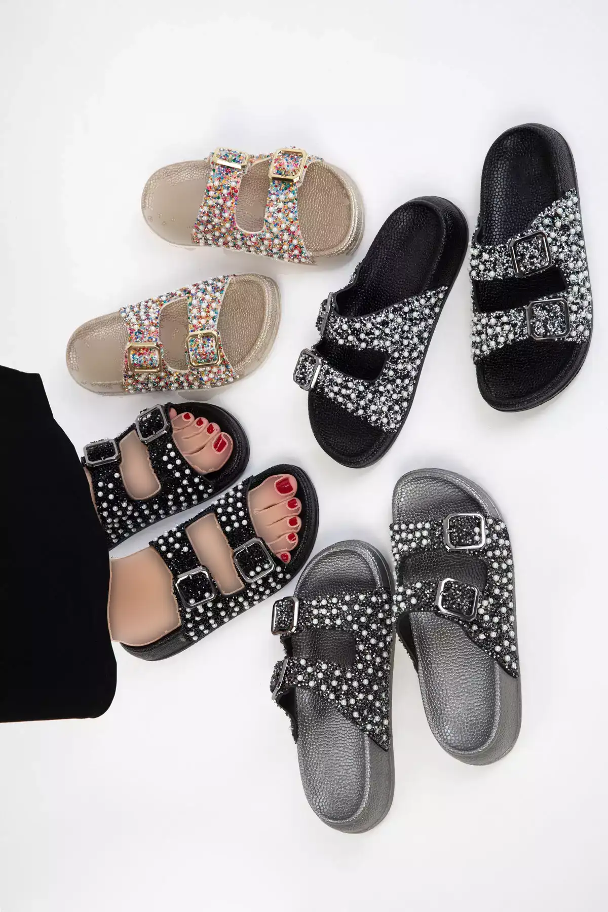 دمپایی زنانه مشکی 20627 برند SOHO - 932978506