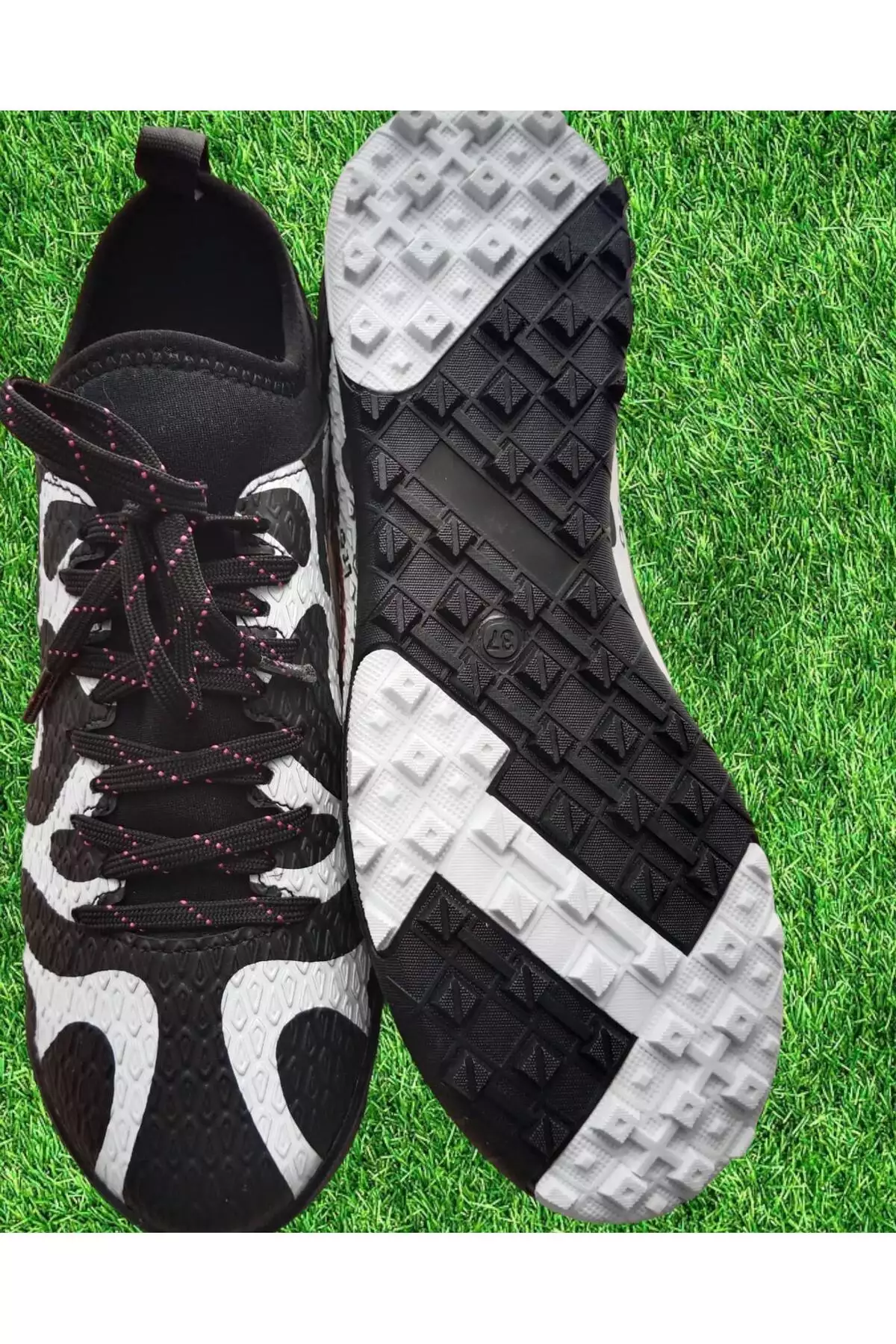 پاردوس پانترا لئو سیاهوسفید تروف برند Pardus Sportswear - 771844499