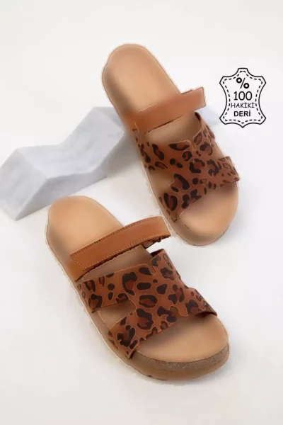 دمپایی زنانه چرم طبیعی لئوپارد-تابا ۲۰۵۲۵ برند SOHO - 925981797