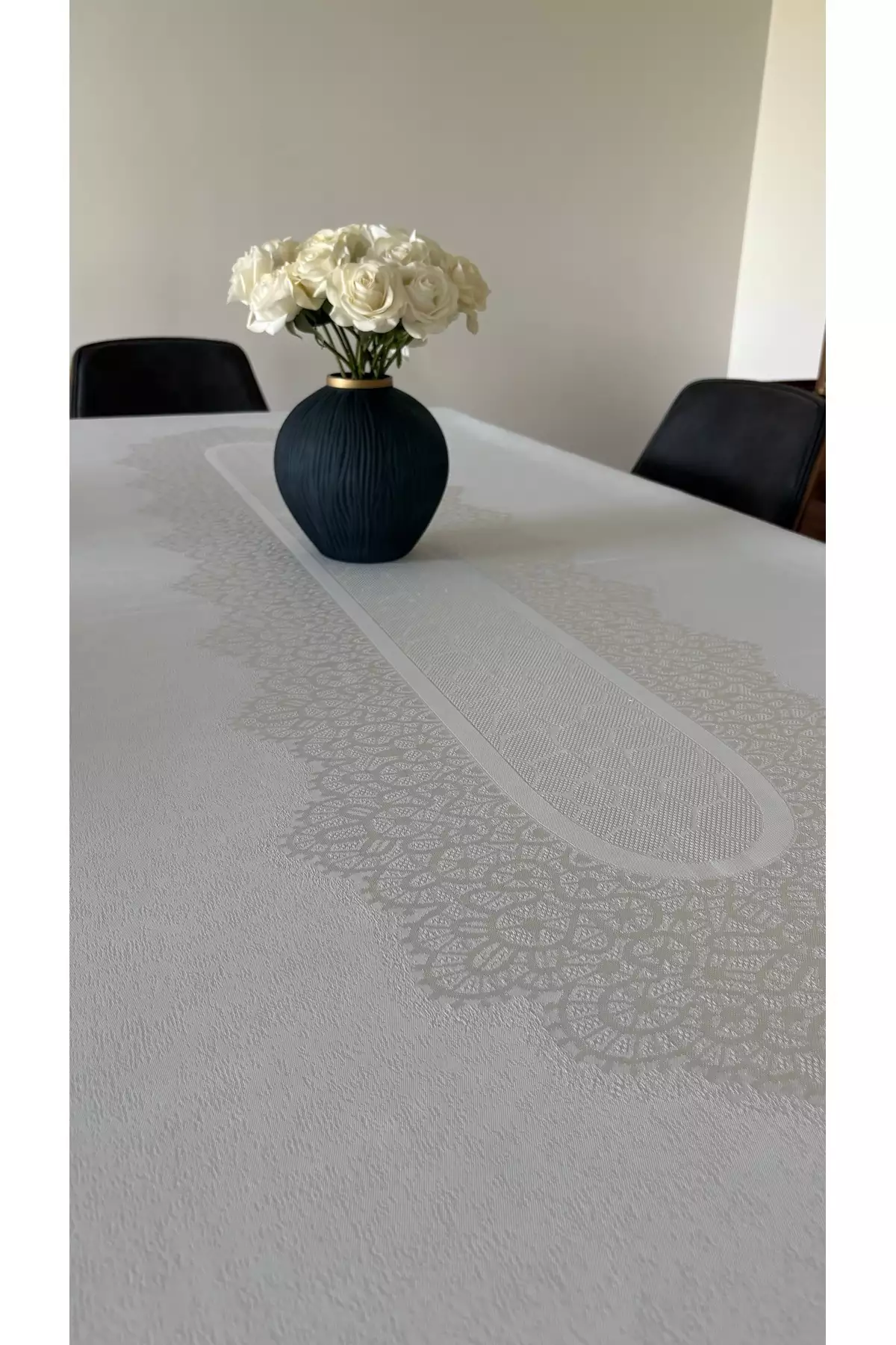 پارچه میز ضد آب توleda با طرح پانو به رنگ خاکستری برند homease - 958980421