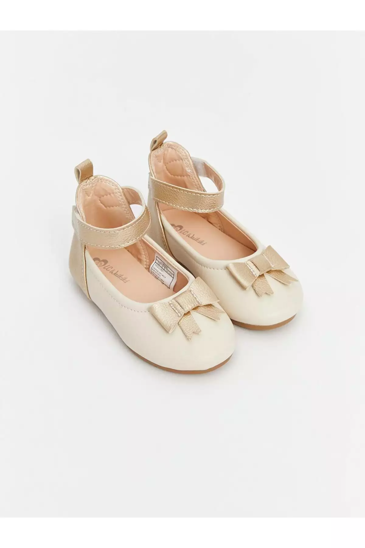 پاپوش دخترانه با شکل فانتزی پاپیونی (S5) برند LC Waikiki - 903596491