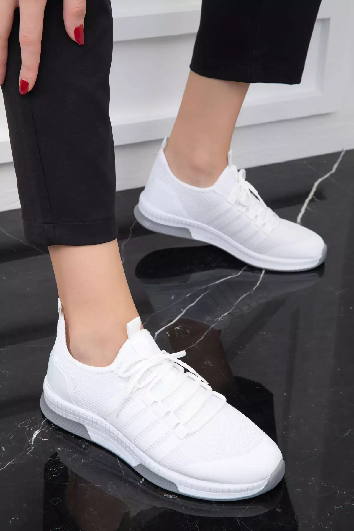 کتانی سفید زنانه 16278 برند SOHO - 100009345