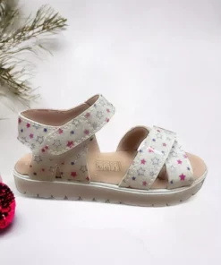 صندل دخترانه با طراحی الگوی ستاره سفید و بند چسبی برند Ponchiq - 968357848