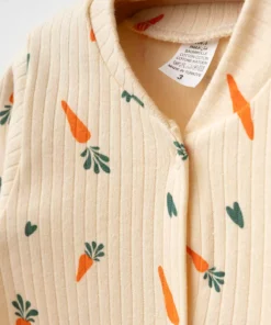 زیردست نوزاد بدون مچ، بافتنی پنبه‌ای و مناسب برای نوزادان 3 تا 9 ماهه، با طرح هویج، لباس خروجی از بیمارستان برای نوزاد. کد محصول: YK685 برند yukobaby bebeğiniz için en doğalı - 930129570