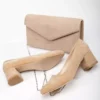ست کیف و کفش زنانه با کفش پاشنه‌بلند ۵ سانتی‌متری از جنس سوئید رنگ بژ. برند La Vivien - 815857367