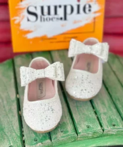 بابت دخترانه با جزئیات بنددار و اورتوپدیک برند Surpie Shoes - 320148411