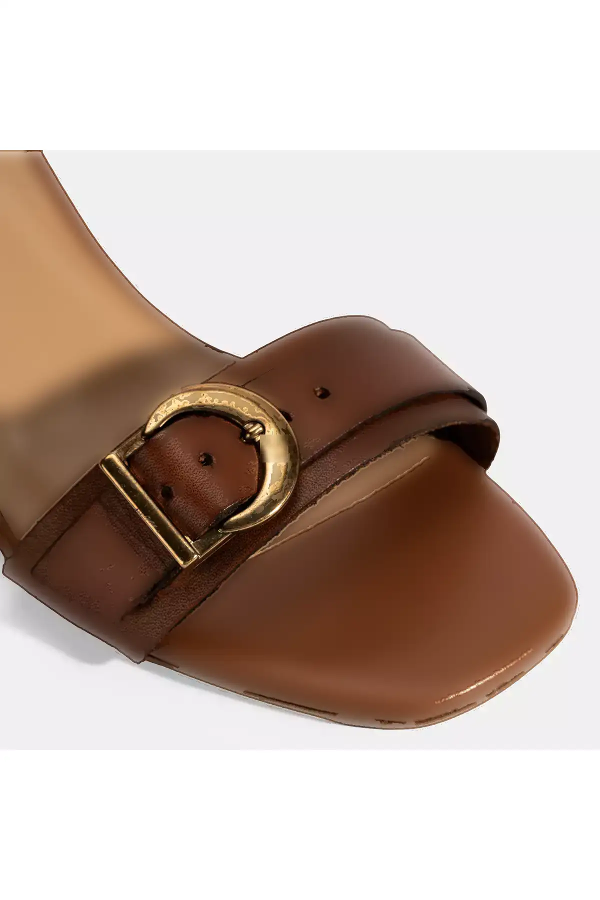 صندل پاشنهدار چرم با بند قابل تنظیم زنانه طوسی برند Desa - 944877899