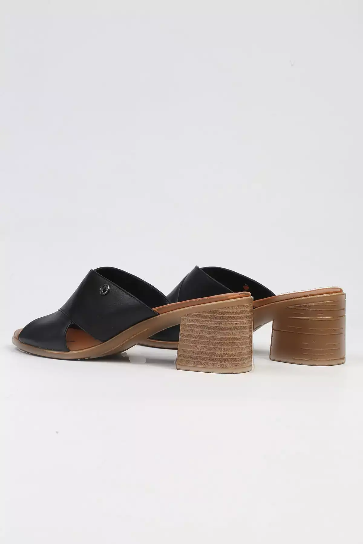 کفش پاشنه بلند زنانه مشکی مدل PC-7219 - 3807 برند Pierre Cardin - 799817066