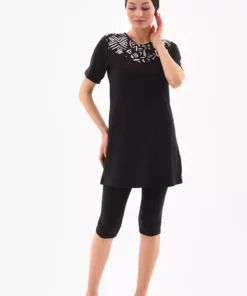 مایو نیمه پوشیده با کشی و طرح دار سیاه برند medipek - 823324625