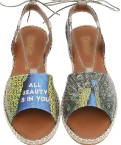 صندل بنددار آبی زنانه از چرم گیاهی - طراحی "تمام زیبایی در توست" برند Dogo - 222426118