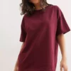تی‌شرت اورسایز یکنواخت زنانه با طرح چاپی جلو و پشت به رنگ Bordeaux (بوردو) دو نخ TSH-19000696 برند Olalook - 892543532