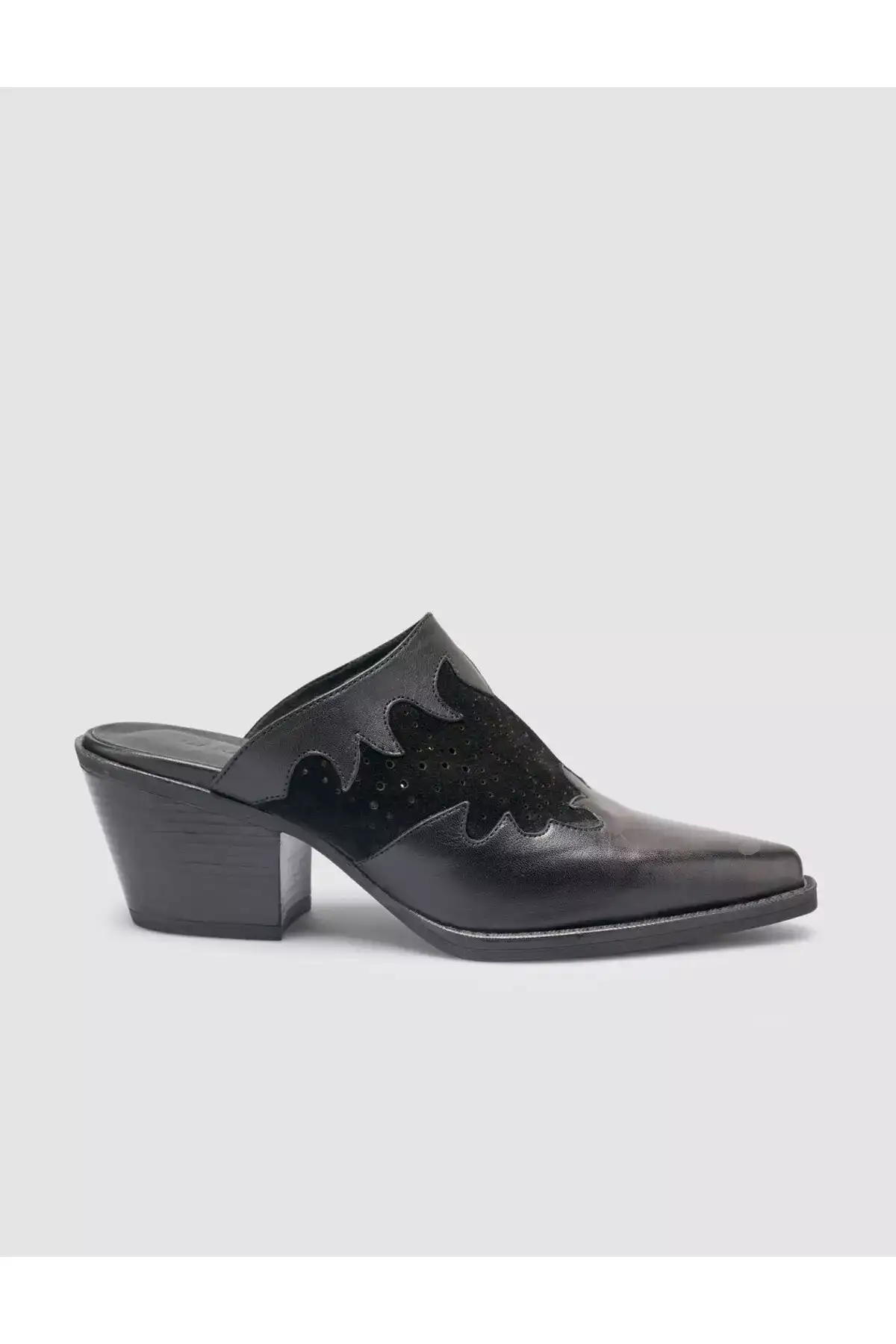 صندل زنانه کعب دار مشکی از چرم طبیعی 100% برند Cabani - 929887330