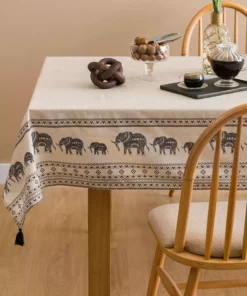 میز وسط با طرح چاپی 150x200 سانتیمتر برند LC Waikiki - 882489796