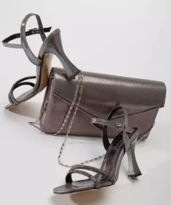 کفش تابستانی زنانه با ترکیب دو بند پلاتینیوم برند GULT - 304103484