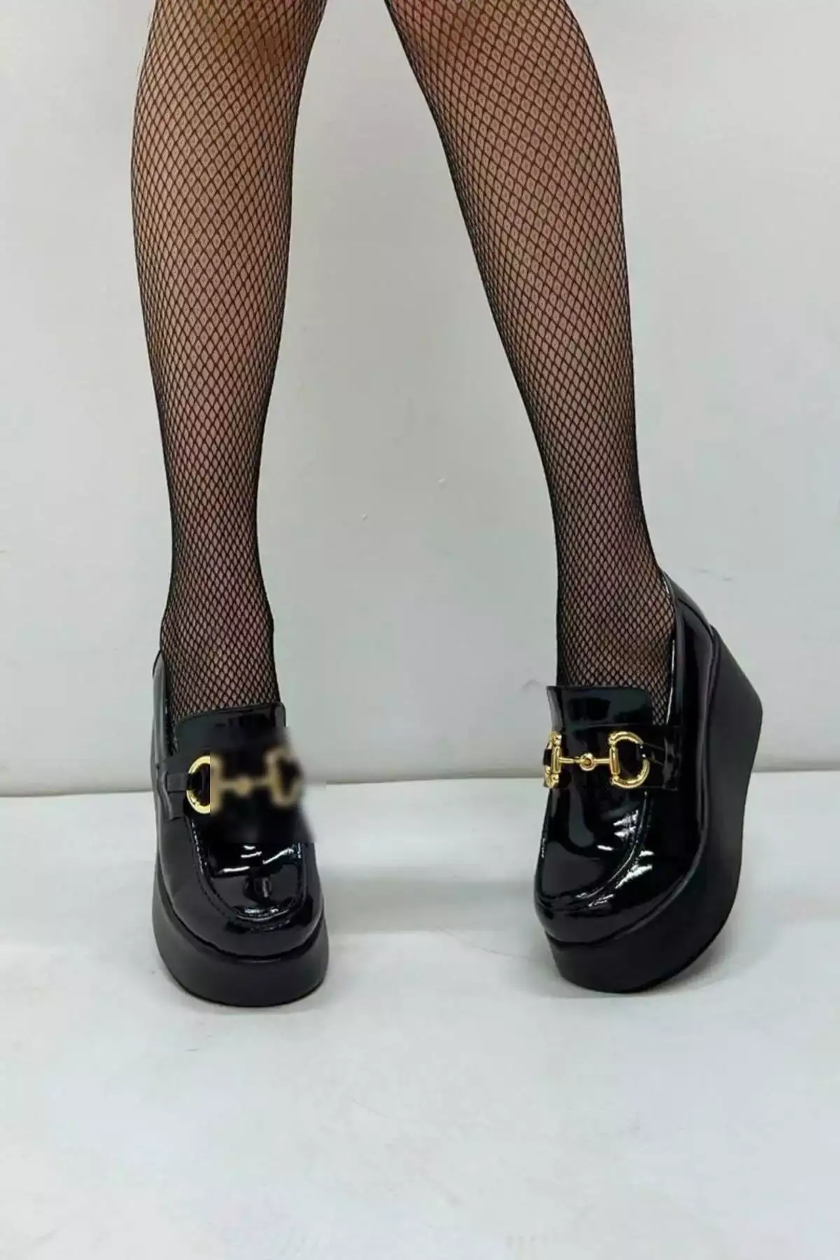 کفش زنانه لوفر مشکی براق V4210 برند inizio - 841348685