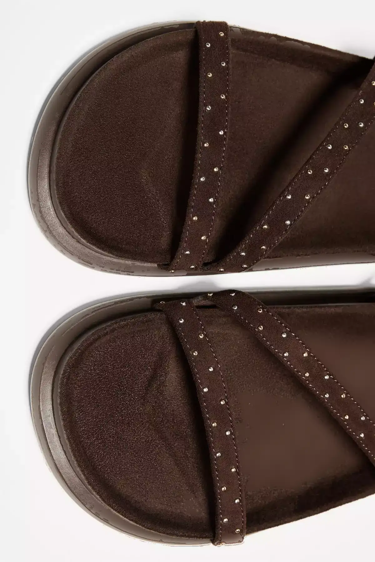 سندل تخت میخدار برند Bershka - 939784106