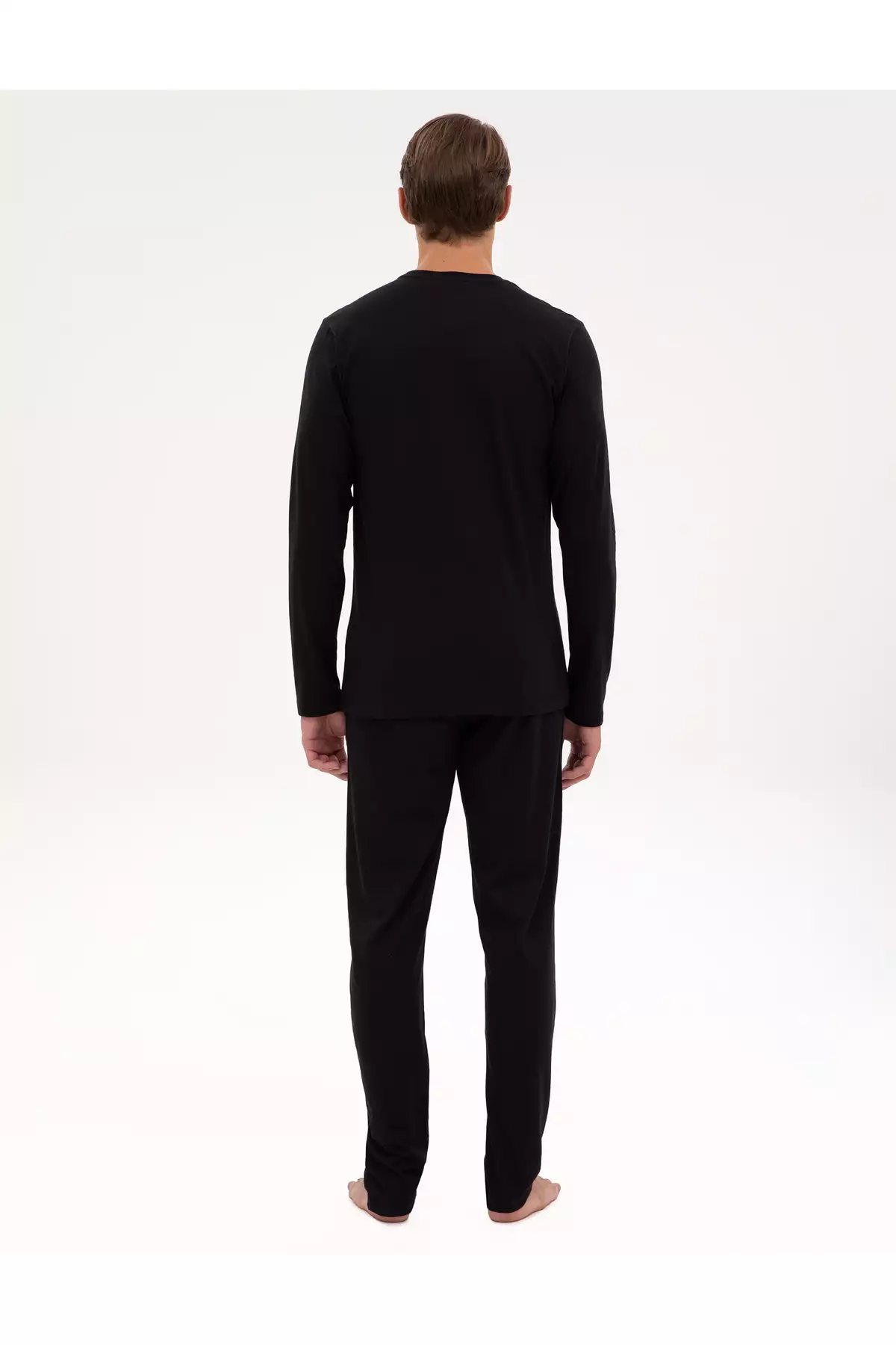 ست پیژامه مشکی ۵۰۳۲۲۶۳۴-۰۰۱ برند Pierre Cardin - 1026040166